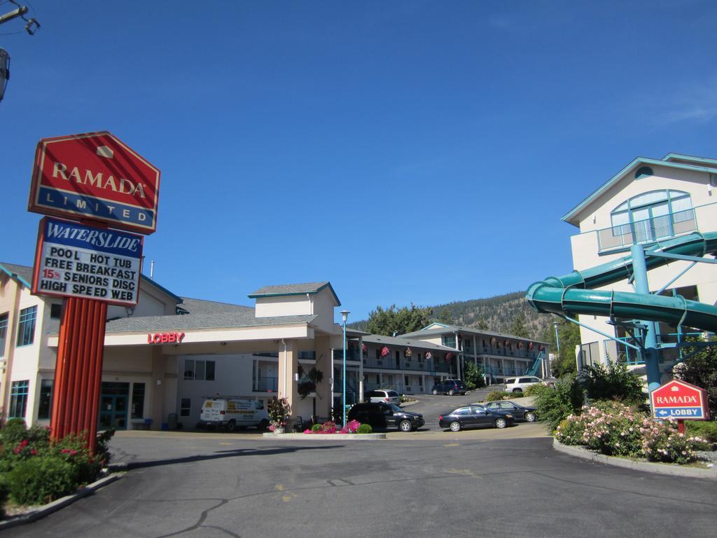 Ramada Merritt Exterior photo
